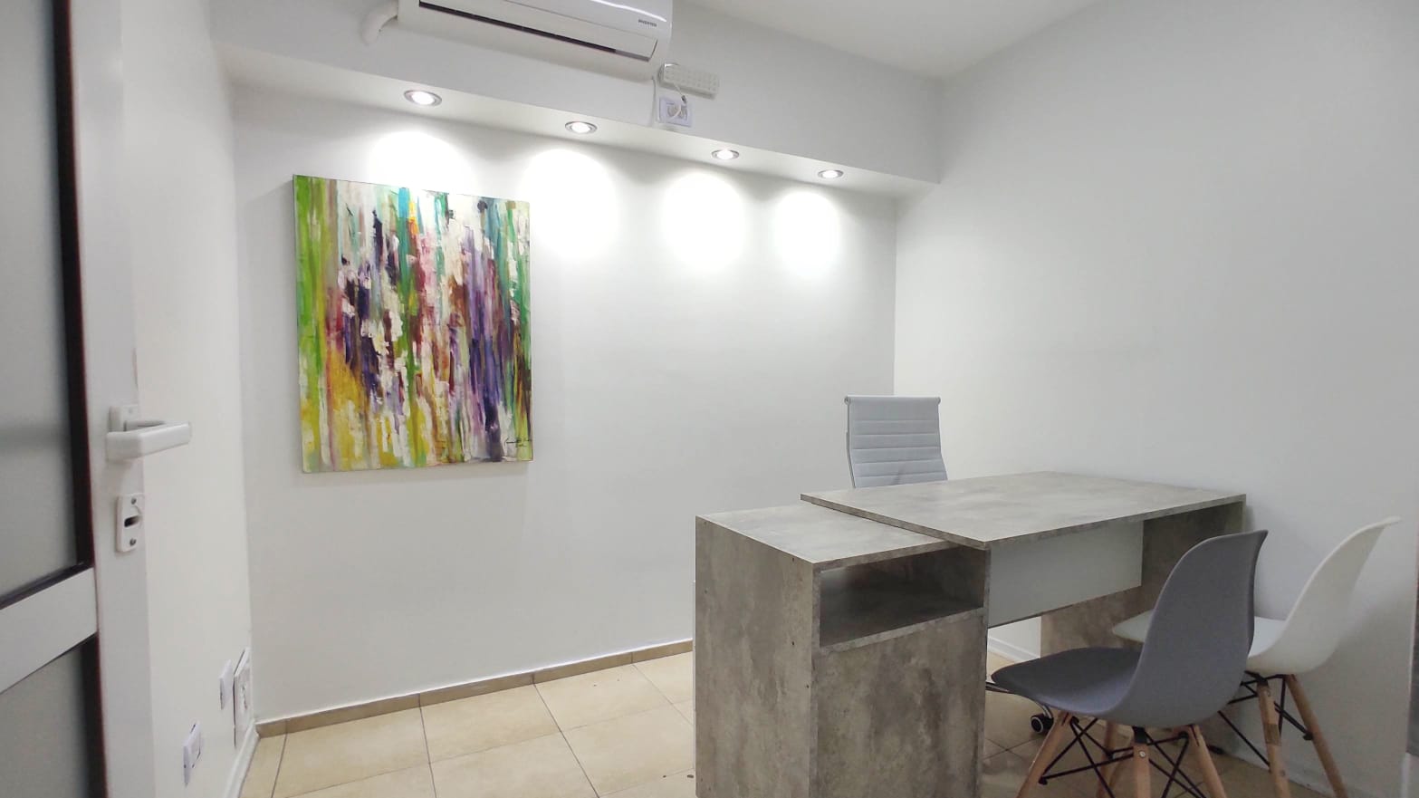 Oficina privada Gestoría Monachesi Coronel